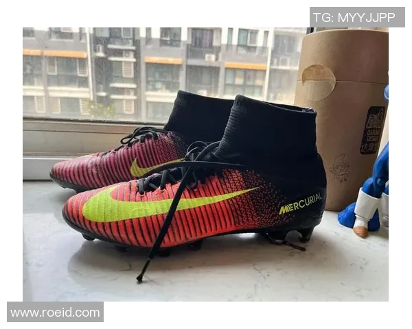 球星正版足球鞋价格解析 不同品牌与款式的市场售价差异